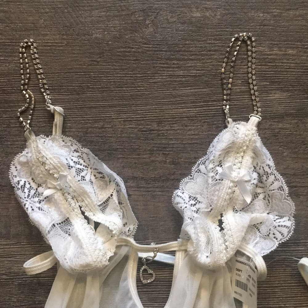 NWT never worn wedding lingerie! 👰